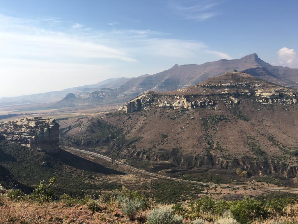 Zwartmodder Clarens Apartment ภายนอก รูปภาพ